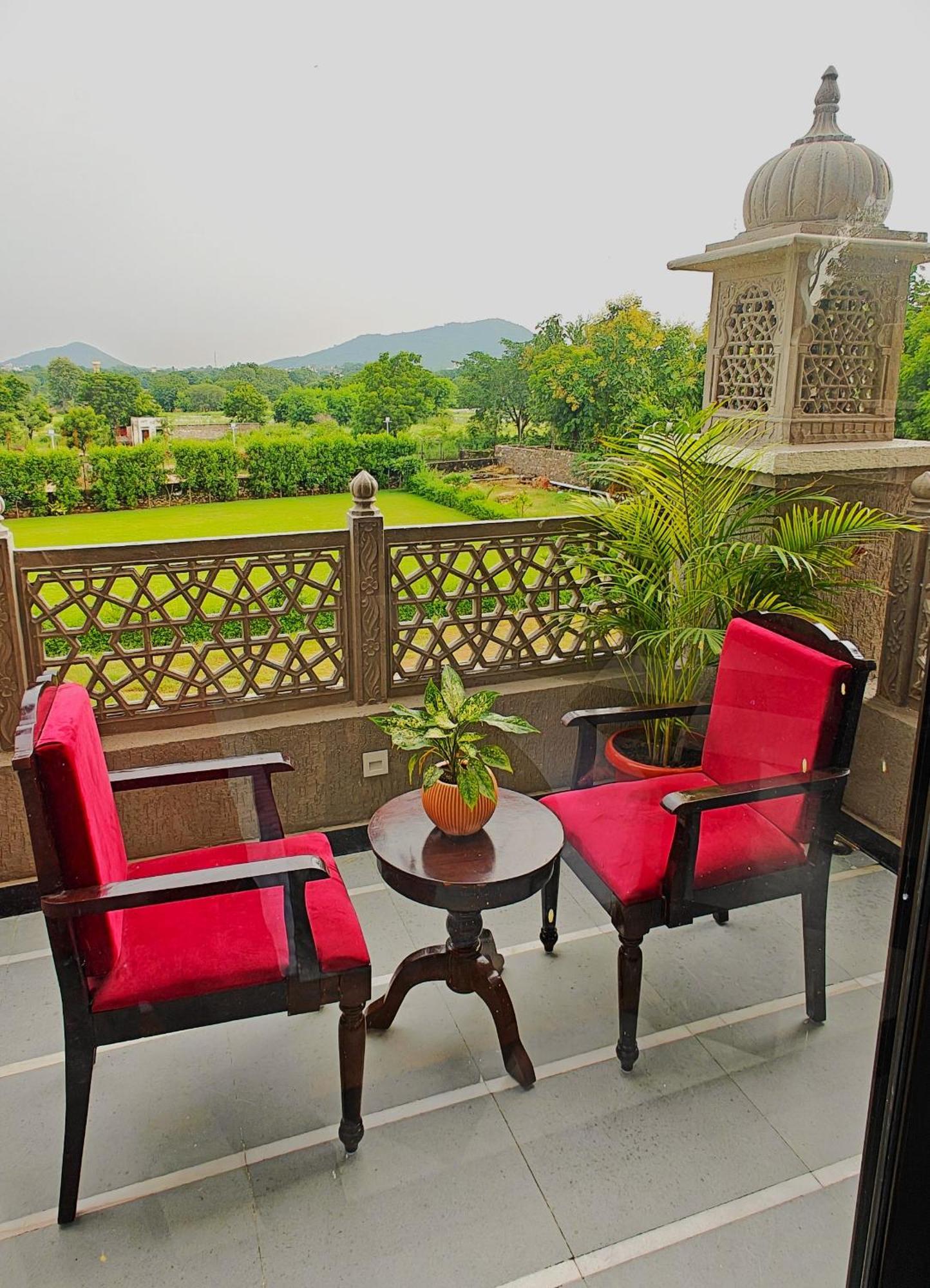 The Biletha Bagh Hotel Udaipur Exterior foto